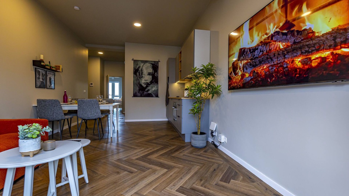 Hliðar Apartment | ICELAND SJF APARTMENTS -201 Free parking Downton Reykjavík