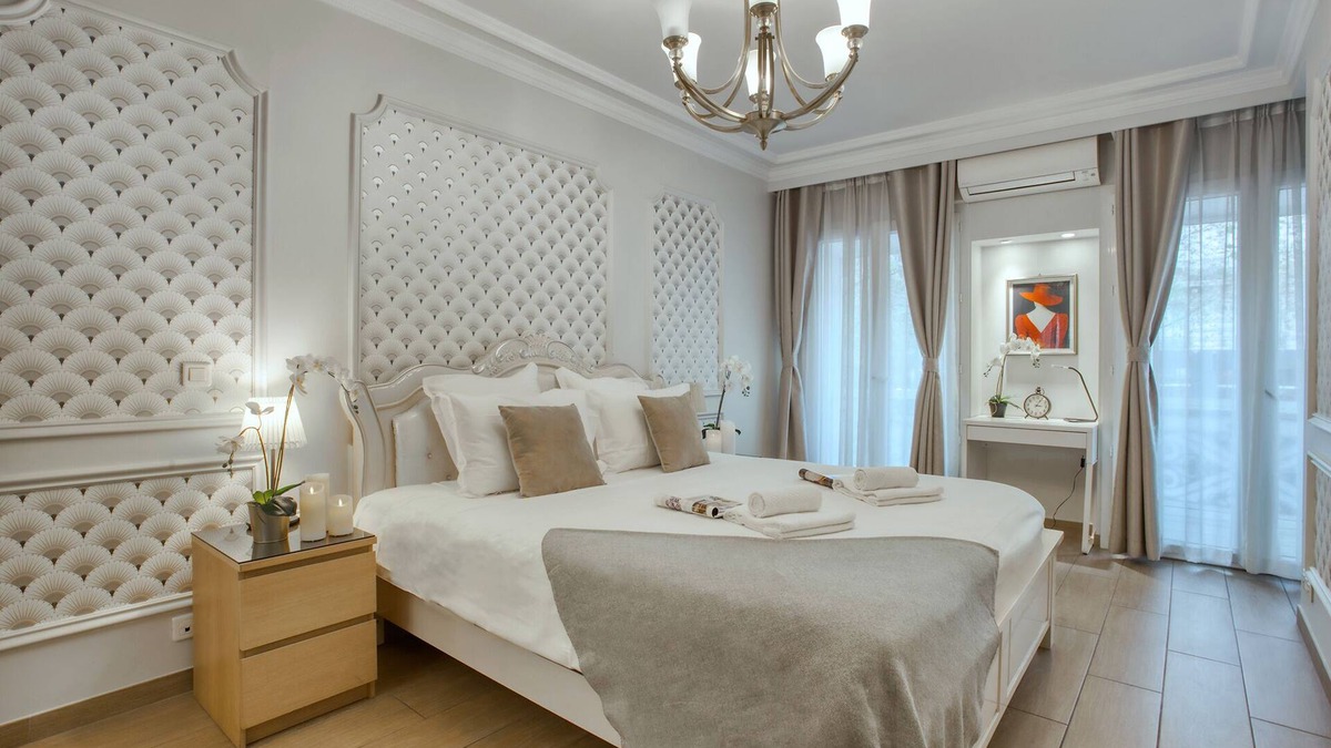 Vivienne Apartment | Iconic 150m² 4BR near Opera - Hidden Gem Renovated