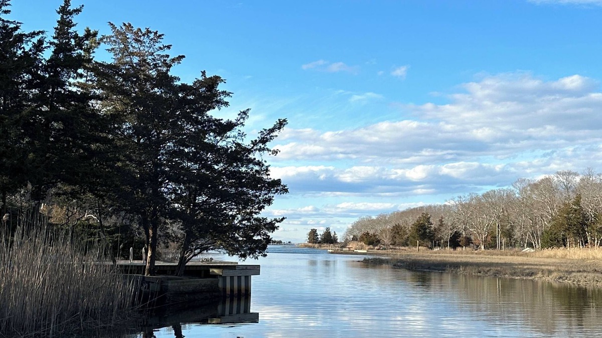 Springs Villa | Iconic Charles Moore Springs home with dock and our home is pet-friendly