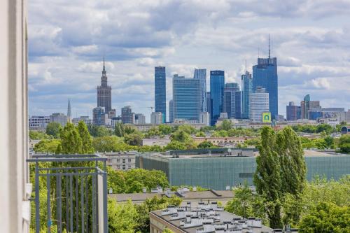 Muranow Apartment | Iconic City View by Solarento