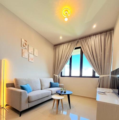 Kampung Sungai Nibong Apartment | Iconic Regency Service Residences - Xin's Home
