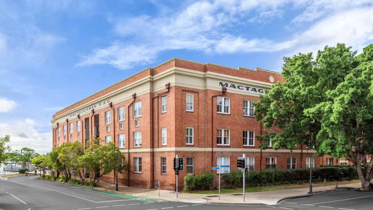 Teneriffe Condo | Iconic Woolstore Apartment in Teneriffe, Brisbane