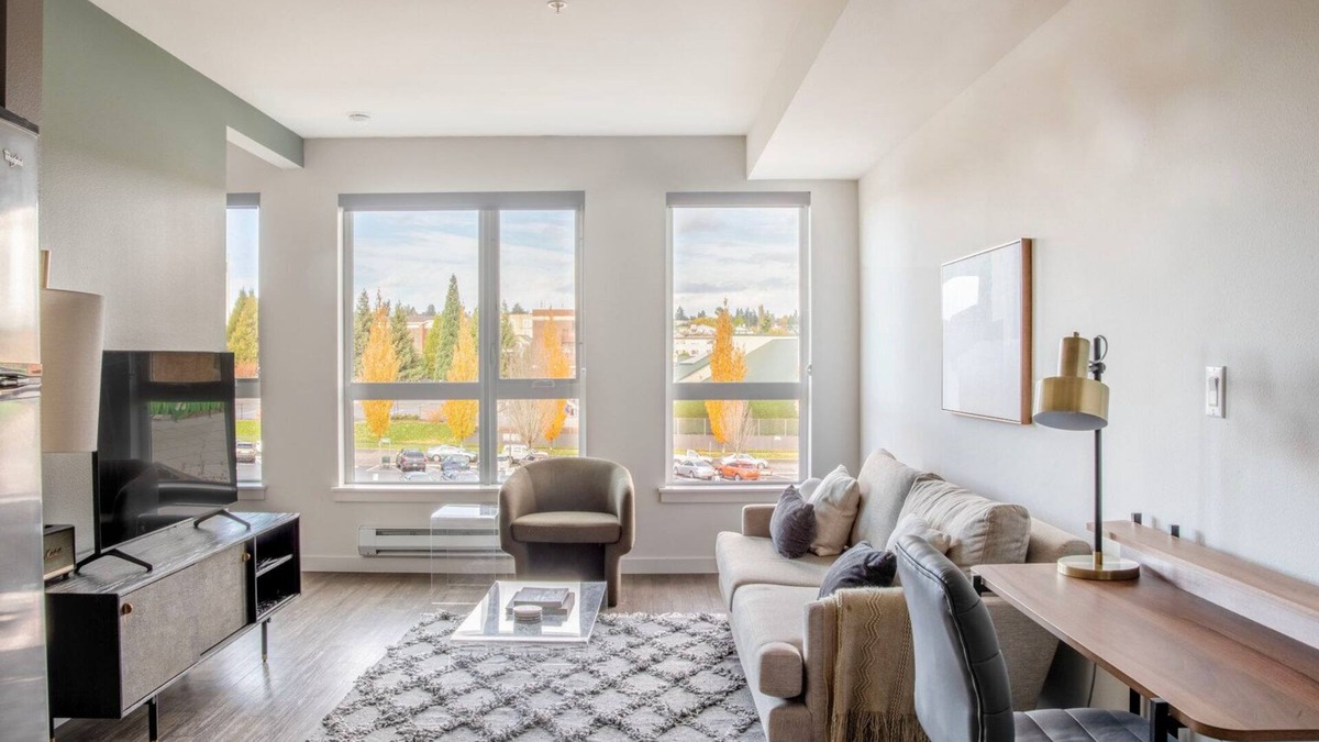West Woodland Apartment | Ideal Ballard 1BR w/Lounge, nr Restaurants & Bars, by Blueground