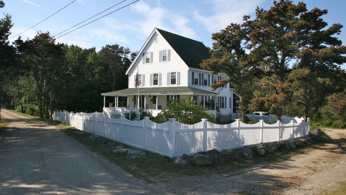 Phippsburg House | Ideal Beach House for Large Families, Pet Friendly
