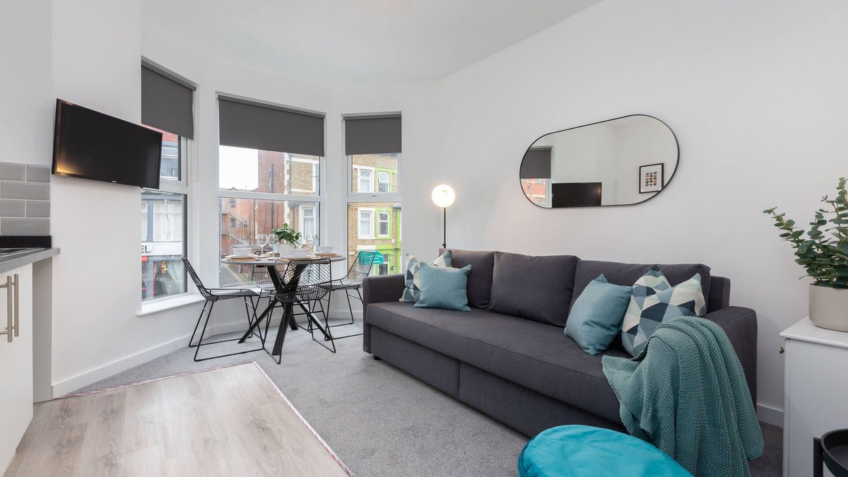 Blackpool Town Center Apartment | Ideal family apartment, central location, close to local attractions