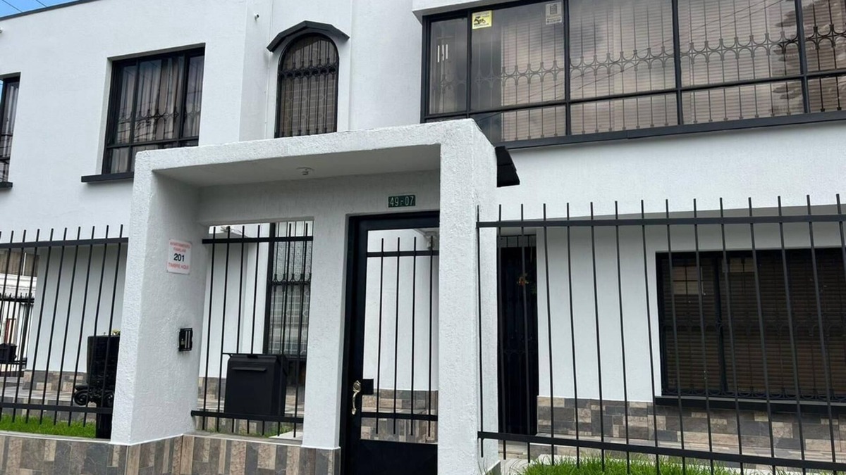 Calle 26 House | IDEAL FAMILY HOME, CLOSE TO THE AIRPORT