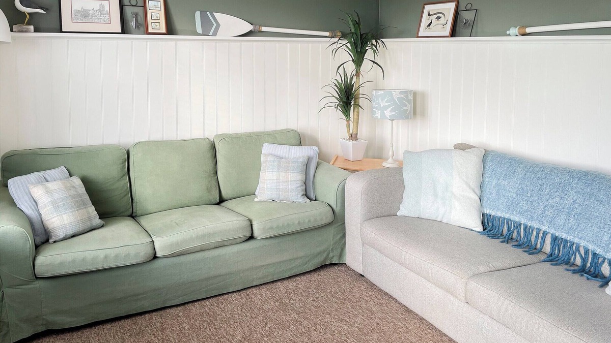 Happisburgh Cottage | Ideal for couples wishing to enjoy a beach holiday or discover The Broads.