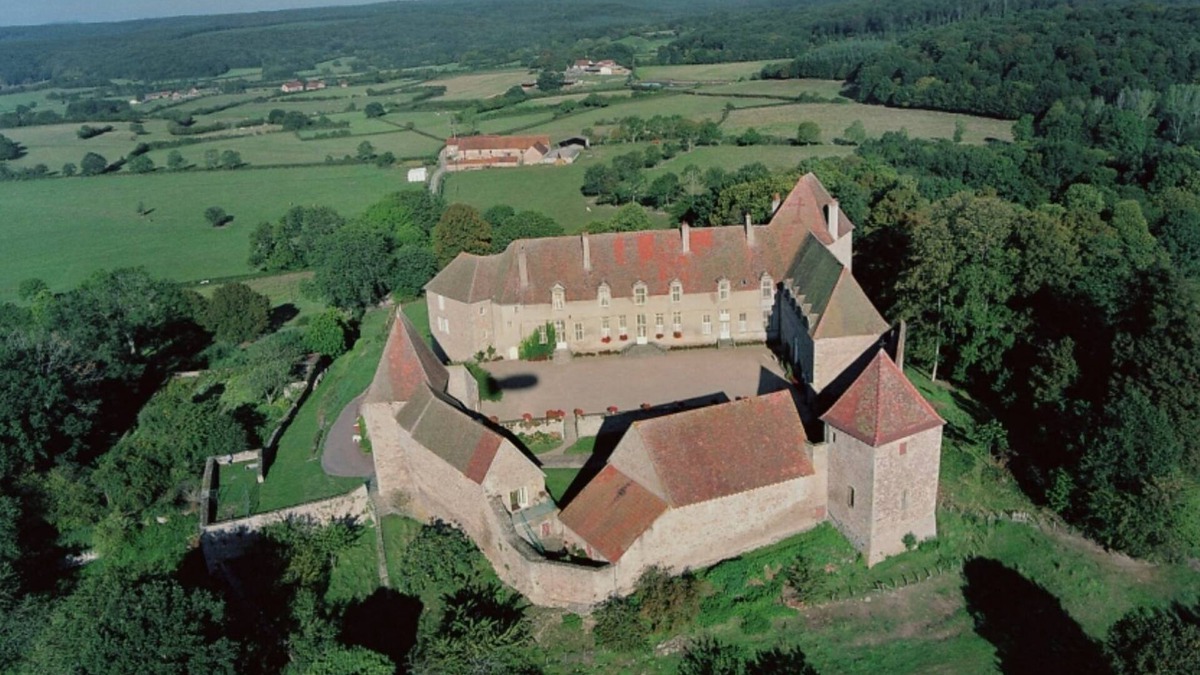Saint-Firmin House | Ideal for discovery or relaxation stays, with family or friends