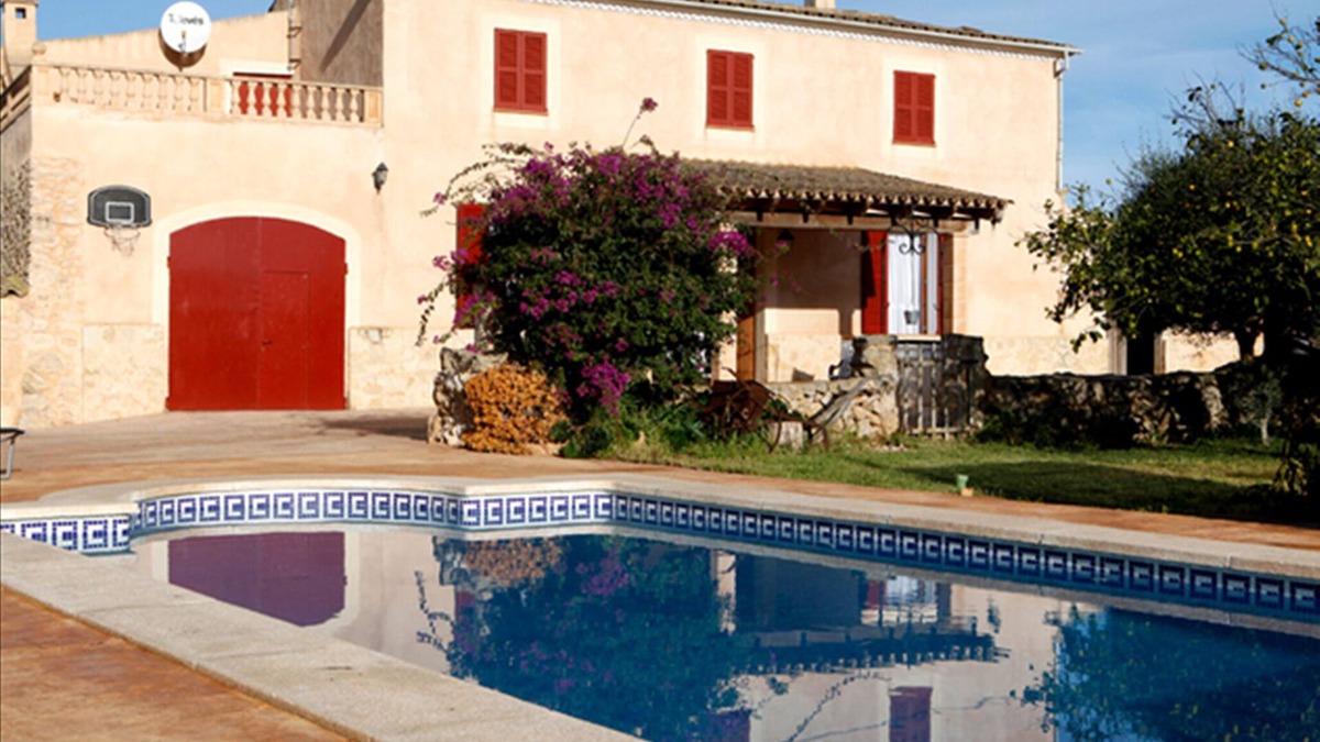 Son Macia House | Ideal for families.