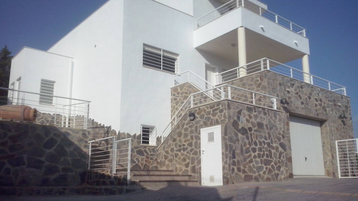 Alginet Villa | Ideal for families very quiet