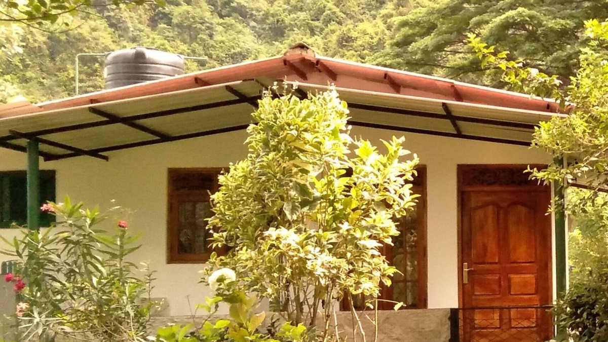 Ukuwela Bed & Breakfast | Ideal getaway for nature and outdoor lovers. 3km from Hunnas Falls Waterfall