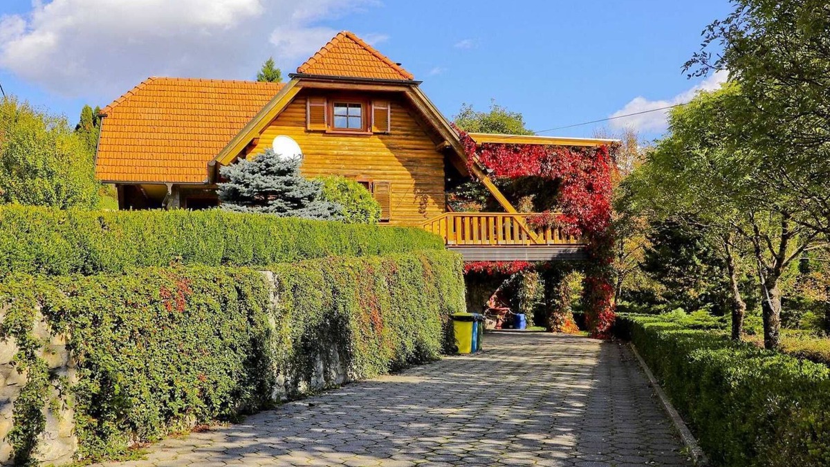 Donja Voca Villa | Ideal home in nature with swimming pool in Gornja Voća