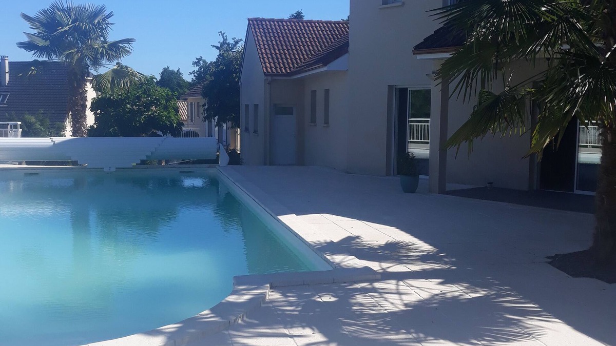 Cosnac House | ideal house for leisure and discovery of the region
