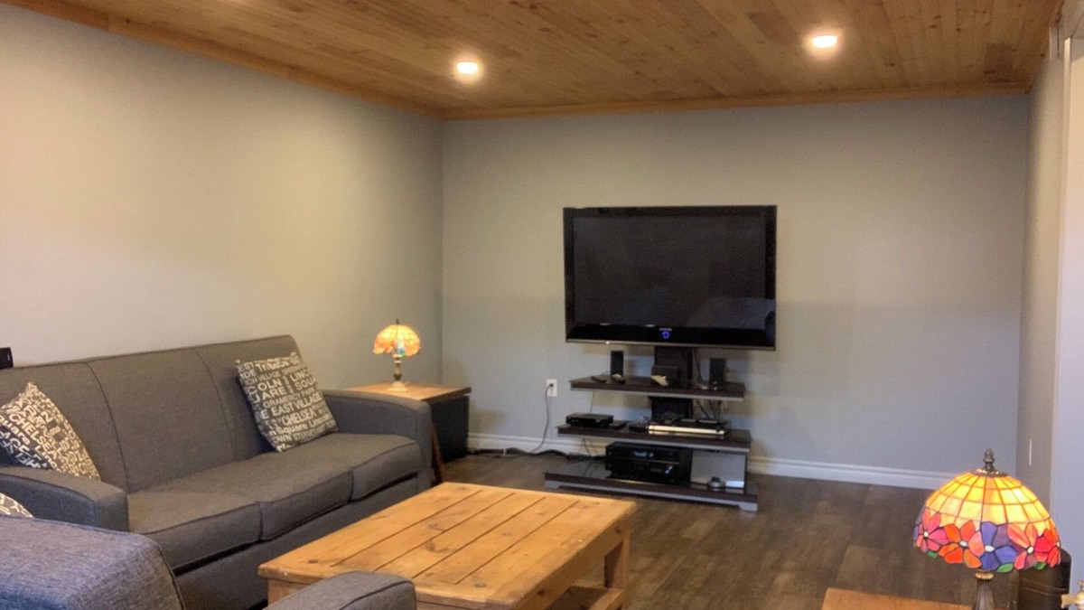 Stratford House | Ideal Location! 5 mins to Downtown Charlottetown, Tea Hill Beach, 2 Golf Courses