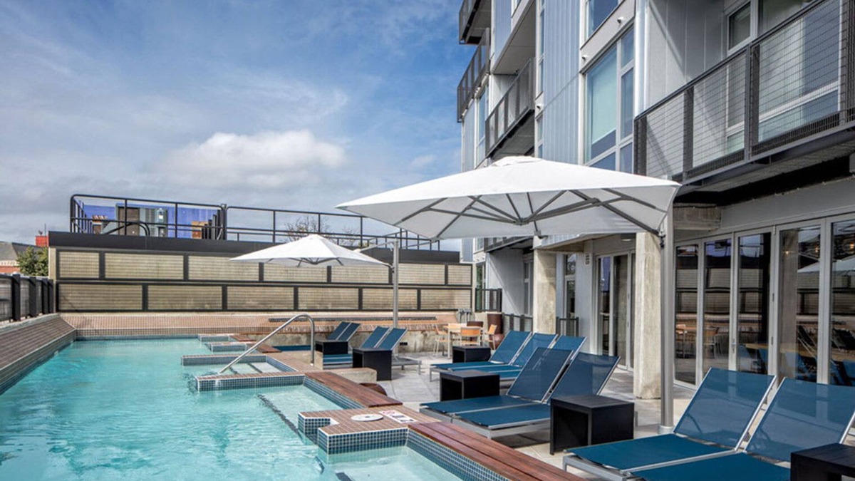 Shaw Apartment | Ideal Shaw Studio w/Gym, W/D & Roof, near U Street, by Blueground