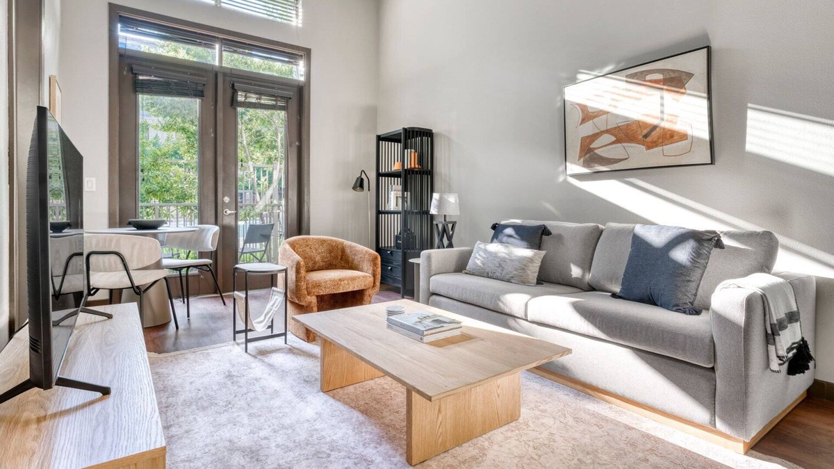 Dawson Apartment | Ideal South Austin 1BR w/ Pool, W/D & Gym, nr restaurants, by Blueground
