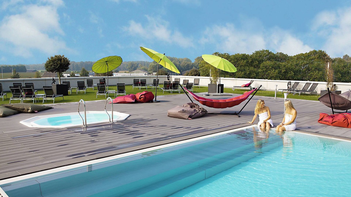 Municipality of Helmond Hotel | Ideal Wellness Retreat with Pool and Spacious Outdoor Areas for Relaxation