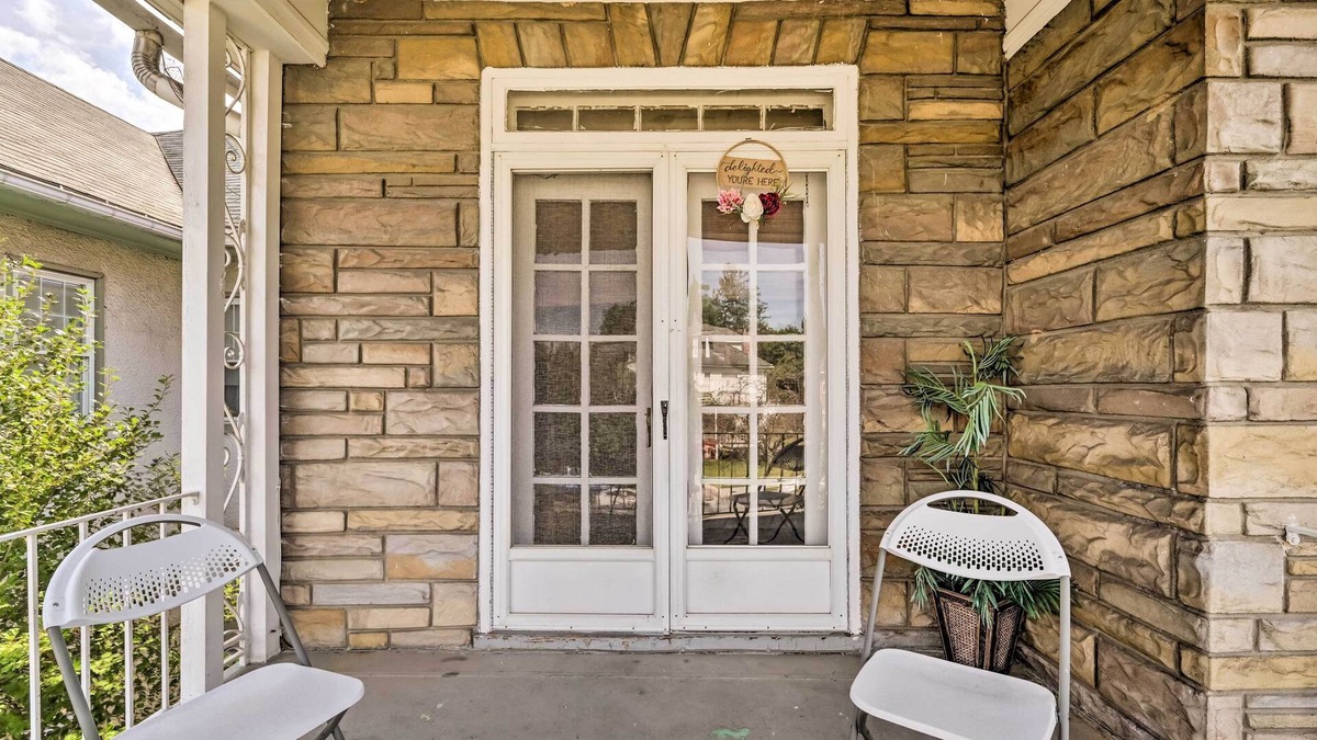 Hagerstown Apartment | Ideally Located Apt w/Balcony: Pet Friendly!