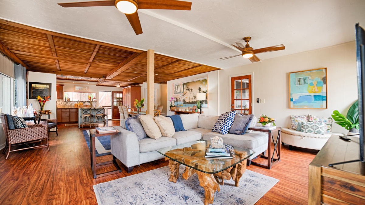 Kuau House | IDEALLY LOCATED, FABULOUS "HALE NANEA" Beach House- AC