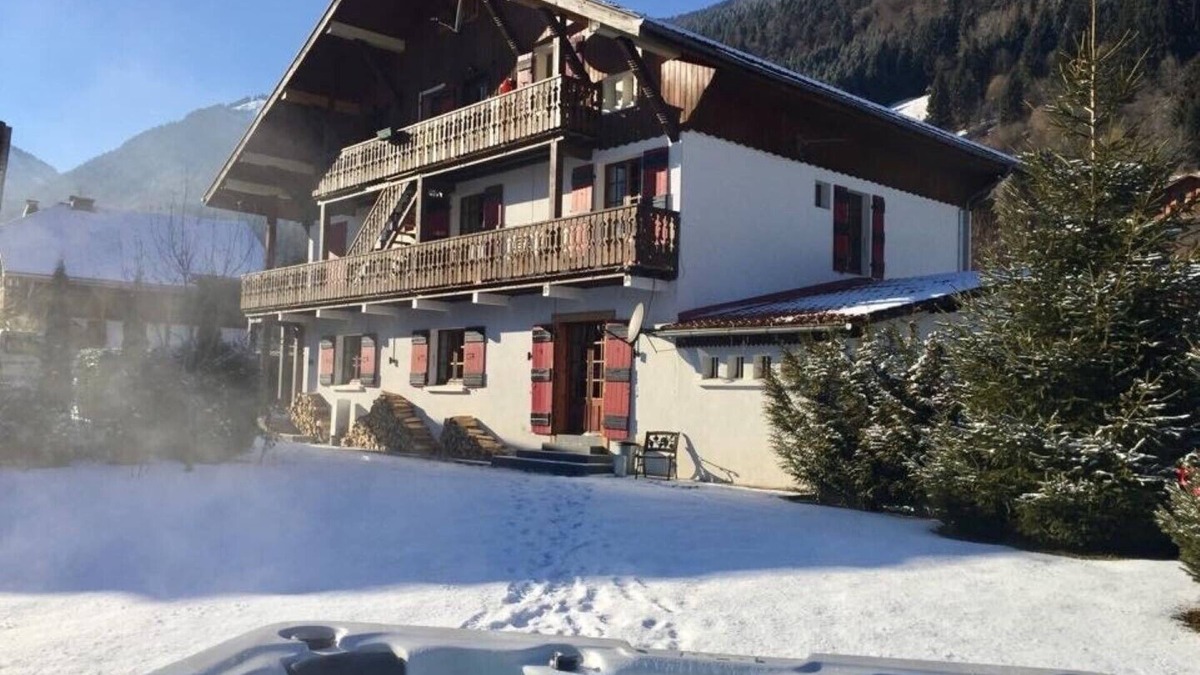 Saint-Jean-dʼAulps House | Ideally situated for slopes, Chalet Christiania is spacious, welcoming and cosy