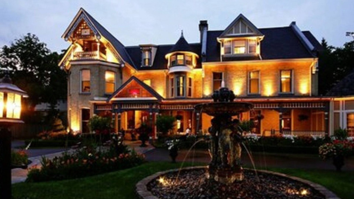 South London Hotel | Idlewyld Inn & Spa