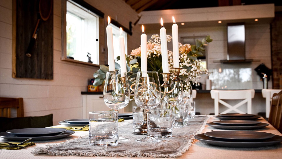 Flen Municipality Resort | Idrottsgården lakeside accommodation and events