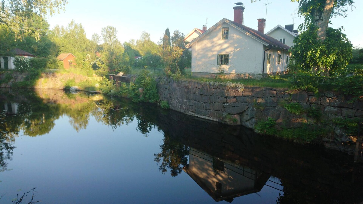 Skebobruk House | Idyll / 100 m2. The oldest preserved the house right by the river.