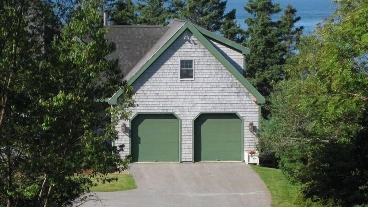 Minturn Apartment | Idyllic 1 BR Beachfront Apt, Close to Bar Harbor and Acadia National Park