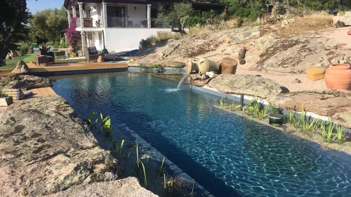 Telti Apartment | Idyllic apartment with unobstructed views to the Tyrrhenian sea