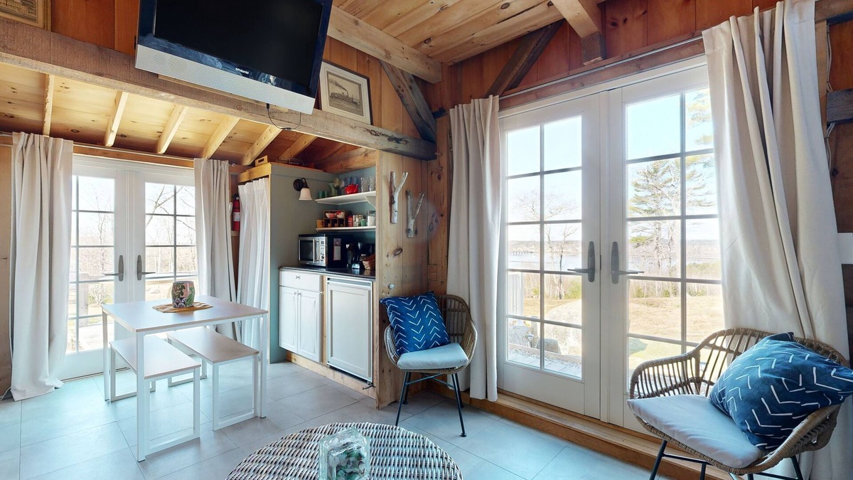 Edgecomb Apartment | Idyllic cottage on five acres with great harbor views, large deck, & firepit