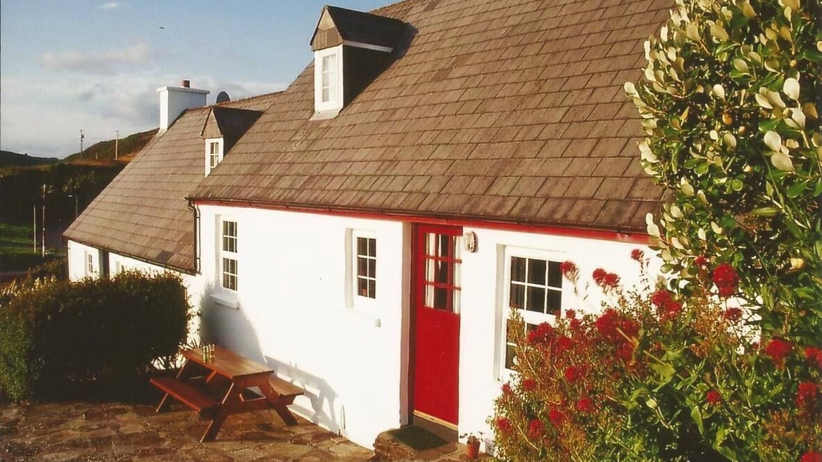 Skibbereen House | Idyllic cottage on the Atlantic coast in the south west of Ireland