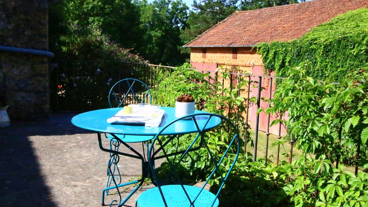 Daglan Other | Idyllic family retreat - spacious, tranquil, Games Room in a restored Farmhouse