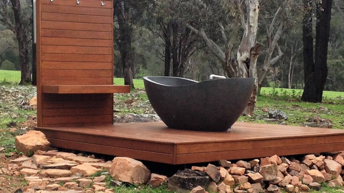 Manildra Other | Idyllic Farm Cottage with Outdoor Bath Under the Stars