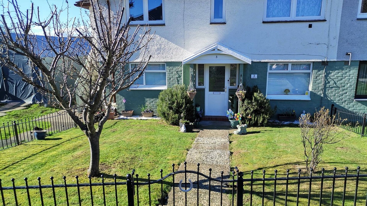 Rosyth Apartment | Idyllic Garden Flat/Apartment