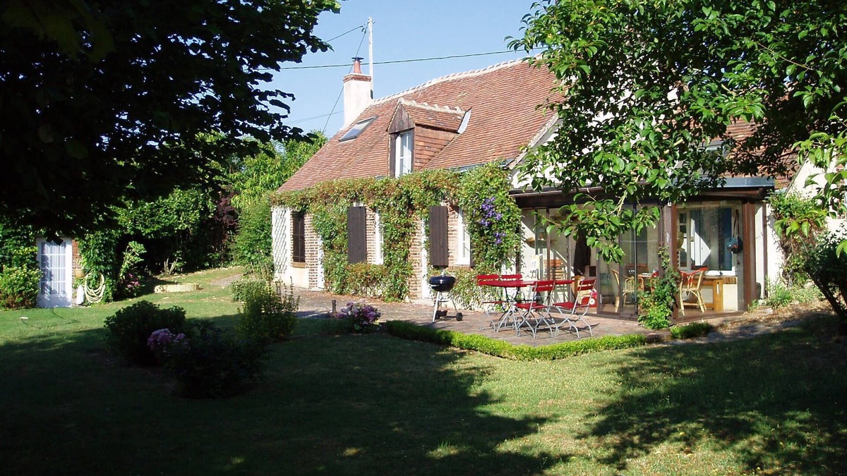 Moree House | Idyllic haven for golfers, nature and art near the Loire castles