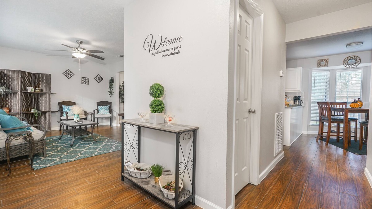 Indian Springs House | IDYLLIC LAKEVIEW HOME| MODERN PARADISE| 3BD-2.5BA