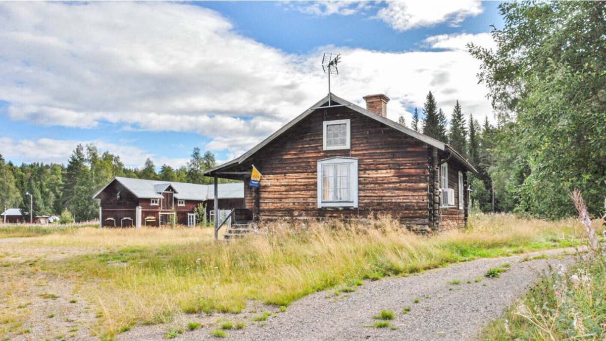 Malung-Salen Municipality House | Idyllic log cabin in Dalarna close to nature and skiing | SE19020