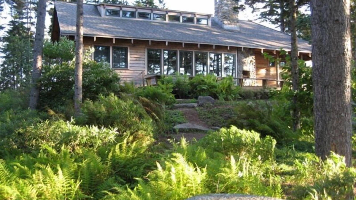 Mount Desert Cabin | Idyllic Oceanfront Family Compound