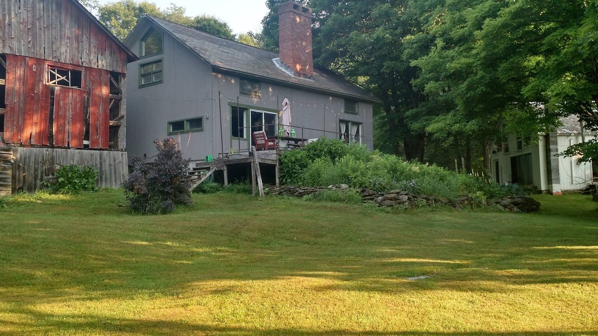 Town of Hebron House | Idyllic/Secluded Former Farm with 4 Guests Houses in Hebron Valley