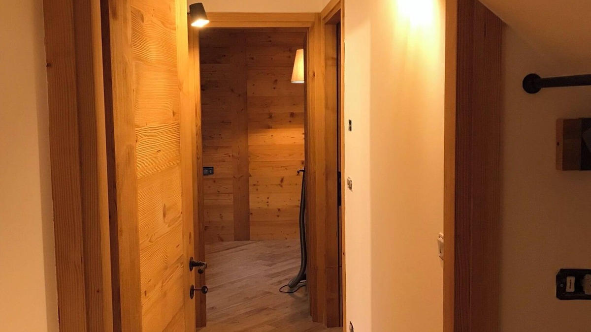 Champoluc Apartment | Idyllic vacation apartment in the center, walking distance to ski lifts, great summer hike