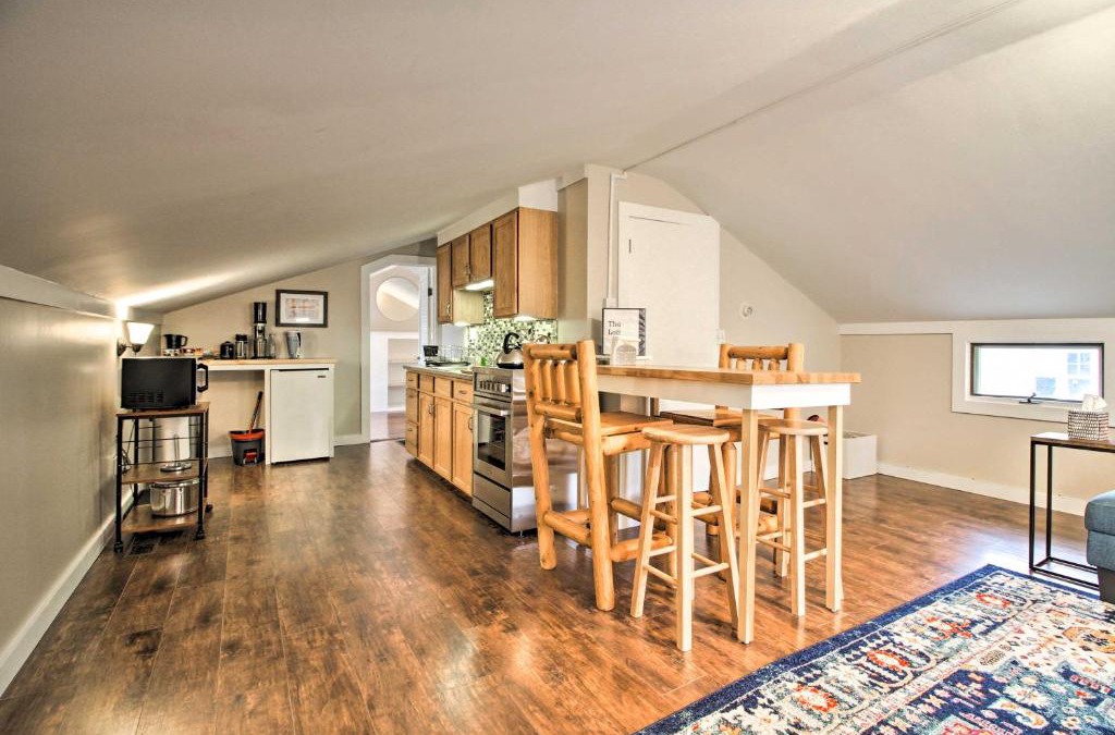 Wallingford House | Idyllic Wallingford Retreat - Near Skiing and Hiking
