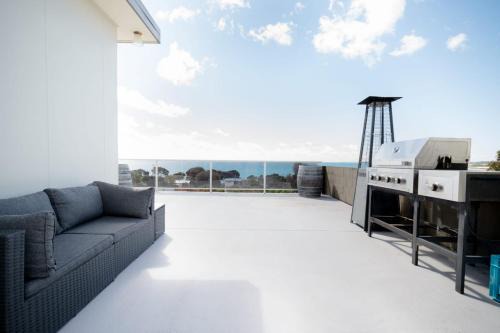 Weymouth House | Idyllic Weymouth Retreat with Ocean Views