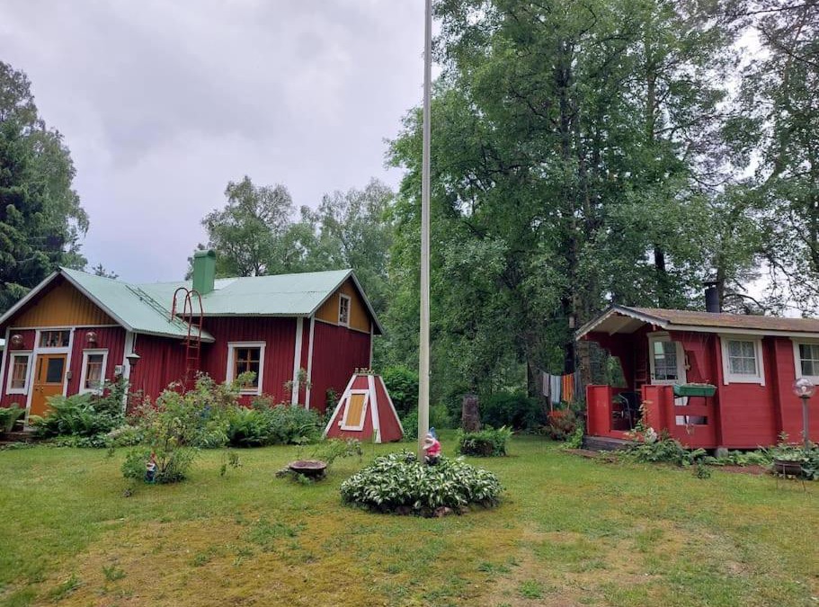 Laitila Ski Chalet | Idyllinen mökki Laitilassa