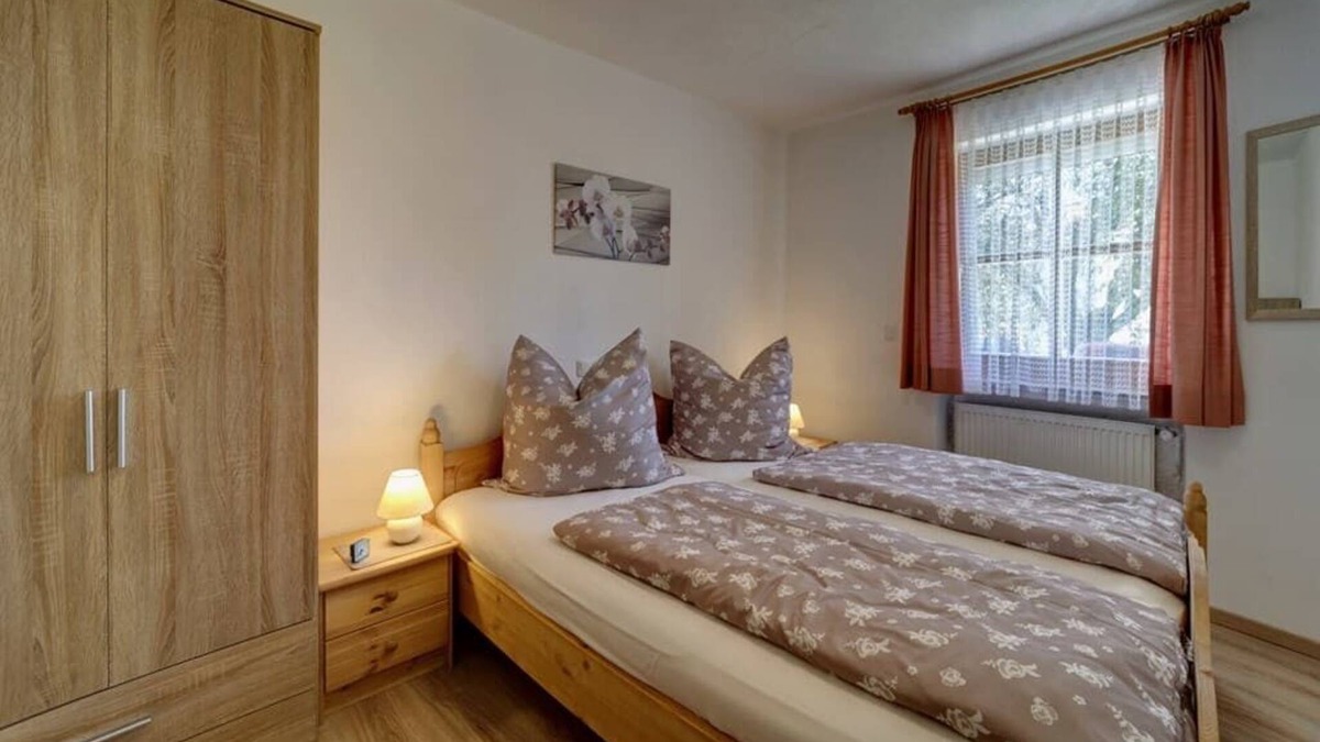 Wegscheid Apartment | Idyllisch gelegene, helle und moderne 75 qm Erdgeschoss Wohnung