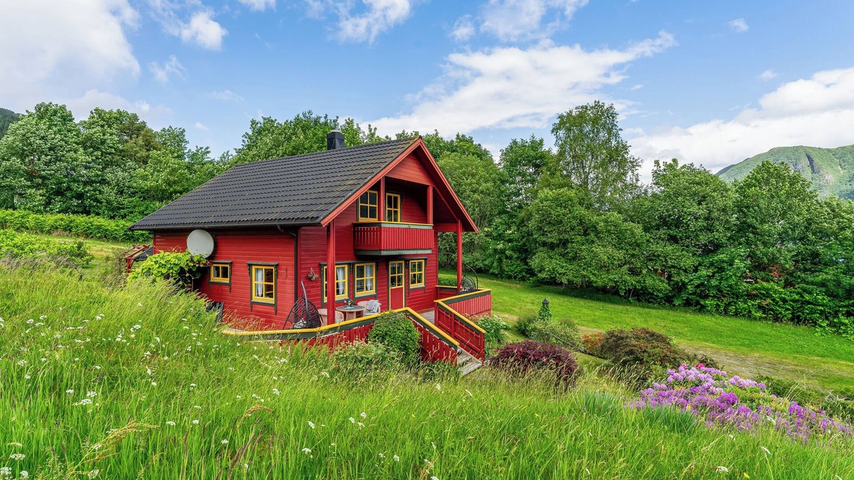 Volda House | Idyllische Hütte am Dalsfjord