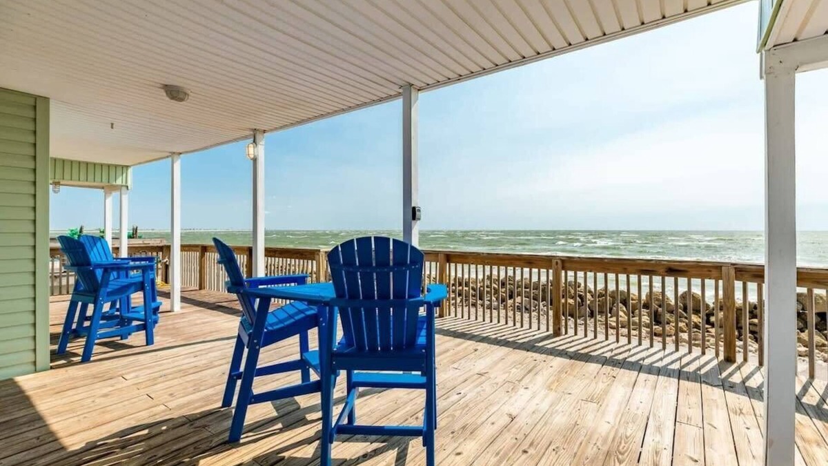 San Luis House | If It Is ALL About the View, This Home's For YOU!