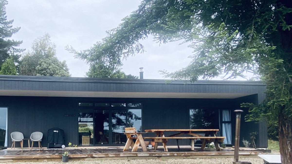 Karamea House | If you Into the Great out Doors This is the Place for you