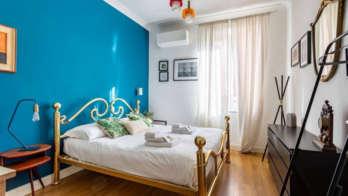 Esquilino Apartment | iFlat | Charming Vintage Apartment in Esquilino