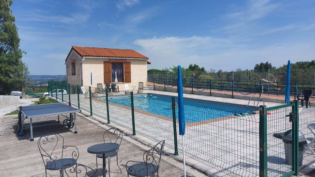 Durfort House | II Semi-detached house near the beach on Lake Saint Ferréol