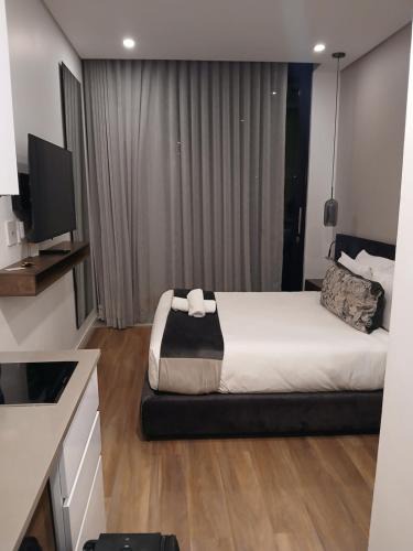 Foreshore Apartment | Ikhayalet cape town Central